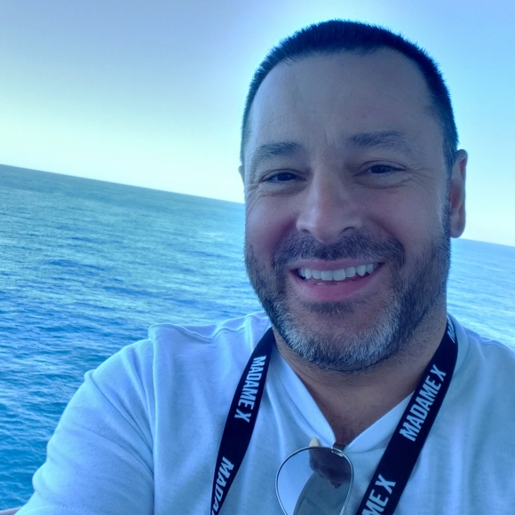 Meet your Posher, Jim Pat - Picture 4 of 5